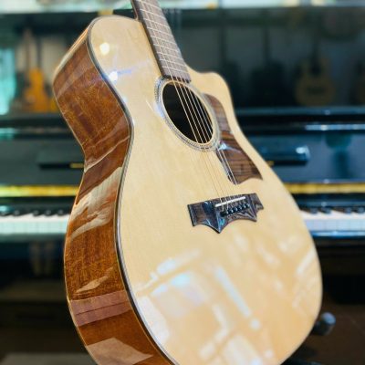 Guitar Bình Nguyên M70 – Guitar Classic Mini 3/4 Bán Chạy Nhất Tầm 1tr5 – Dễ Bấm, Tiếng Hay, Phụ Kiện Bao Da Đầy Đủ
