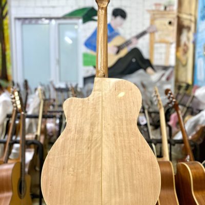 Guitar Bình Nguyên A350 – Siêu phẩm Custom – Tiếng hay & đẹp không chê được – Bán chạy nhất tầm 3tr5